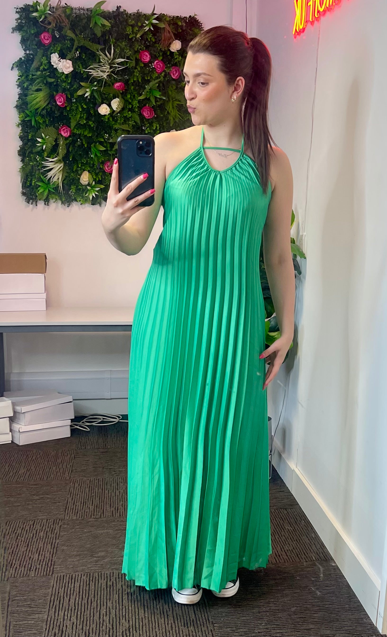 Riri Elegant Halter Neck Dress