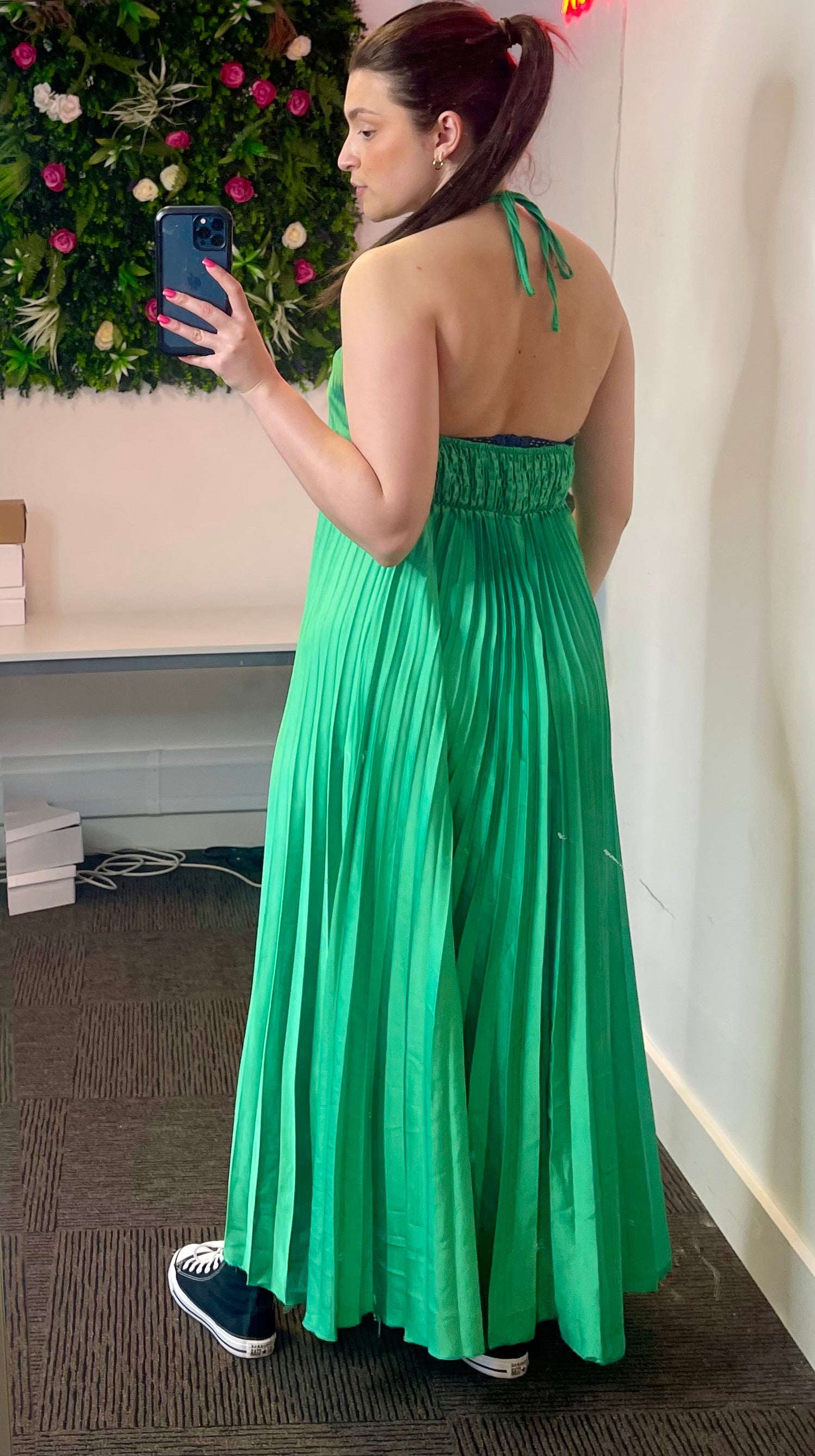 Riri Elegant Halter Neck Dress