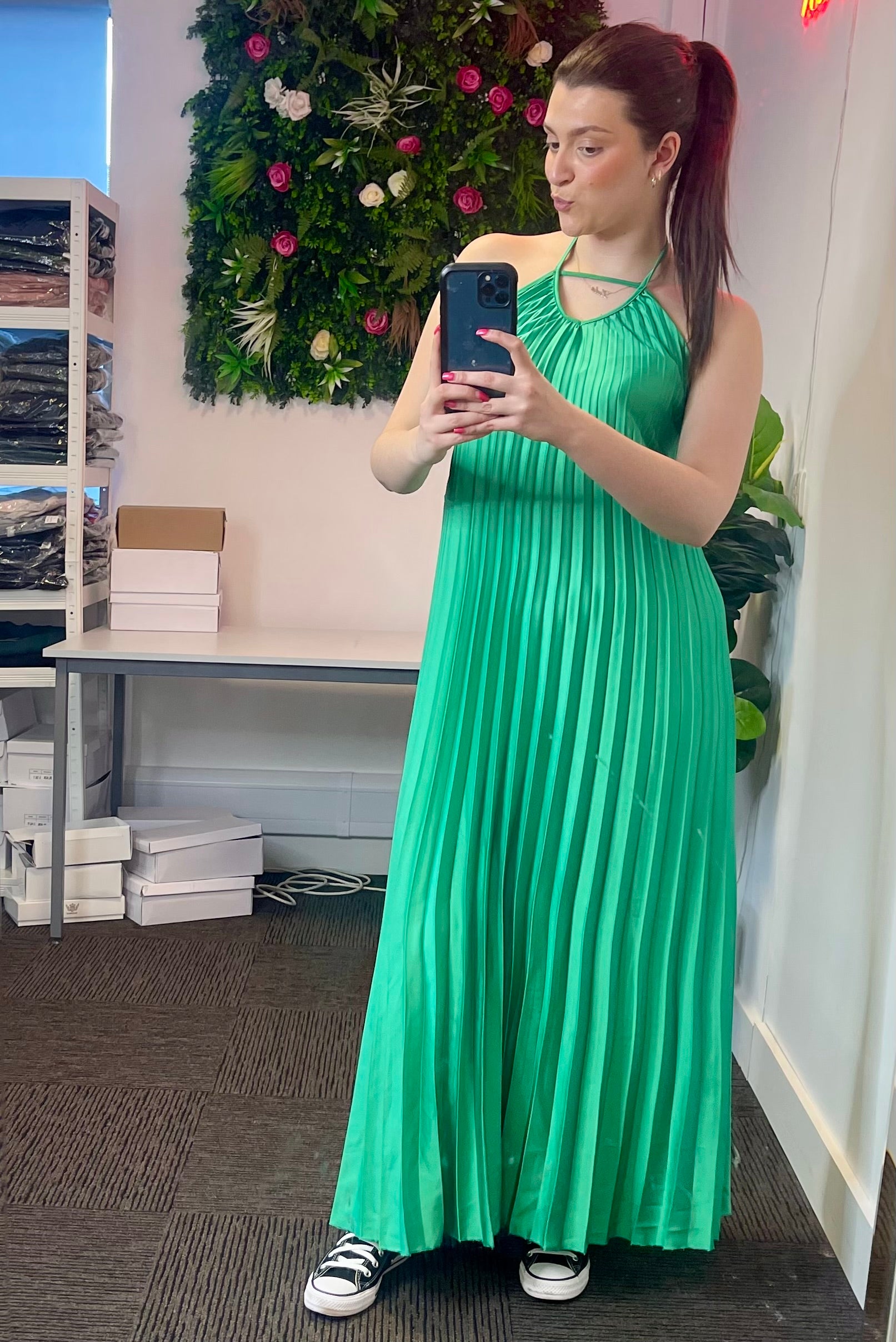 Riri Elegant Halter Neck Dress