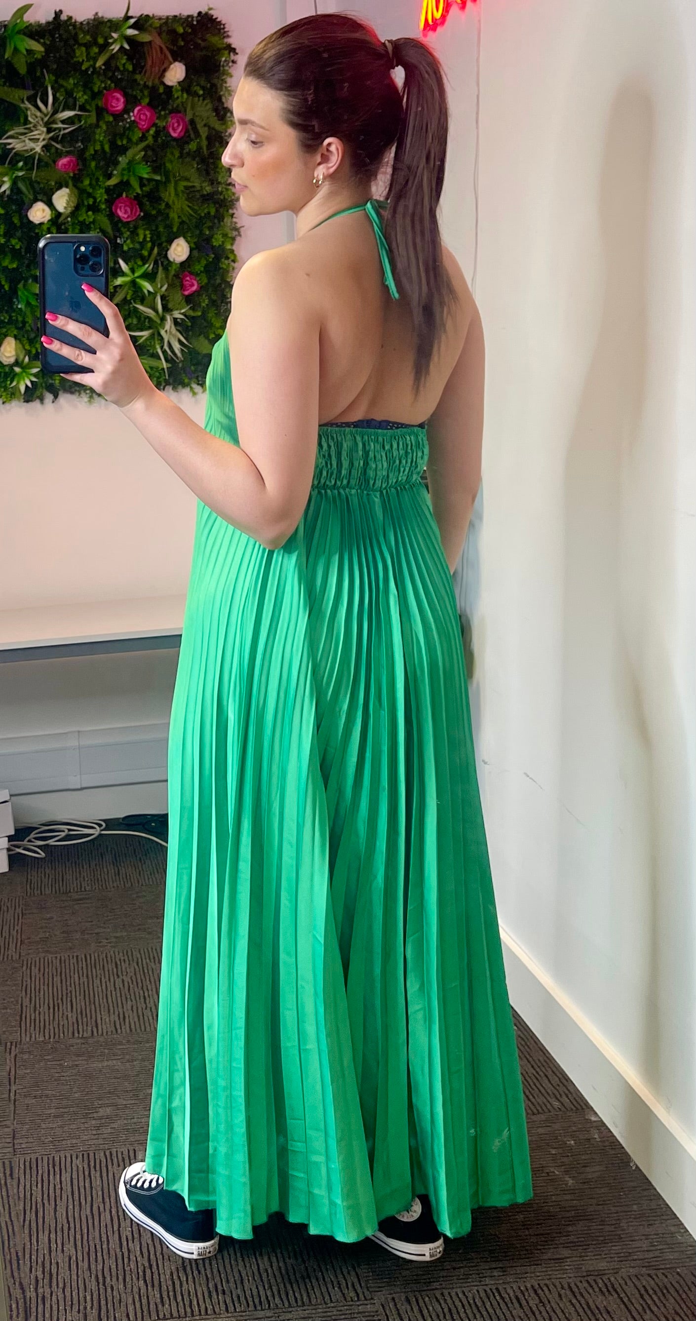 Riri Elegant Halter Neck Dress