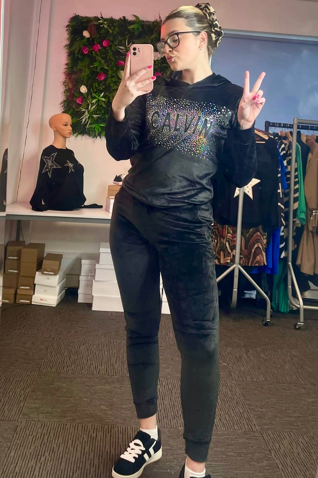 Women’s velvet tracksuit set