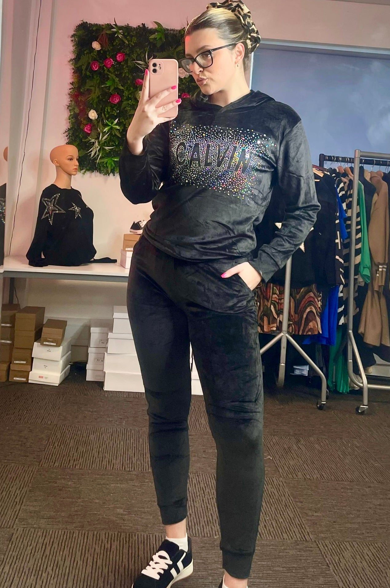 Women’s velvet tracksuit set