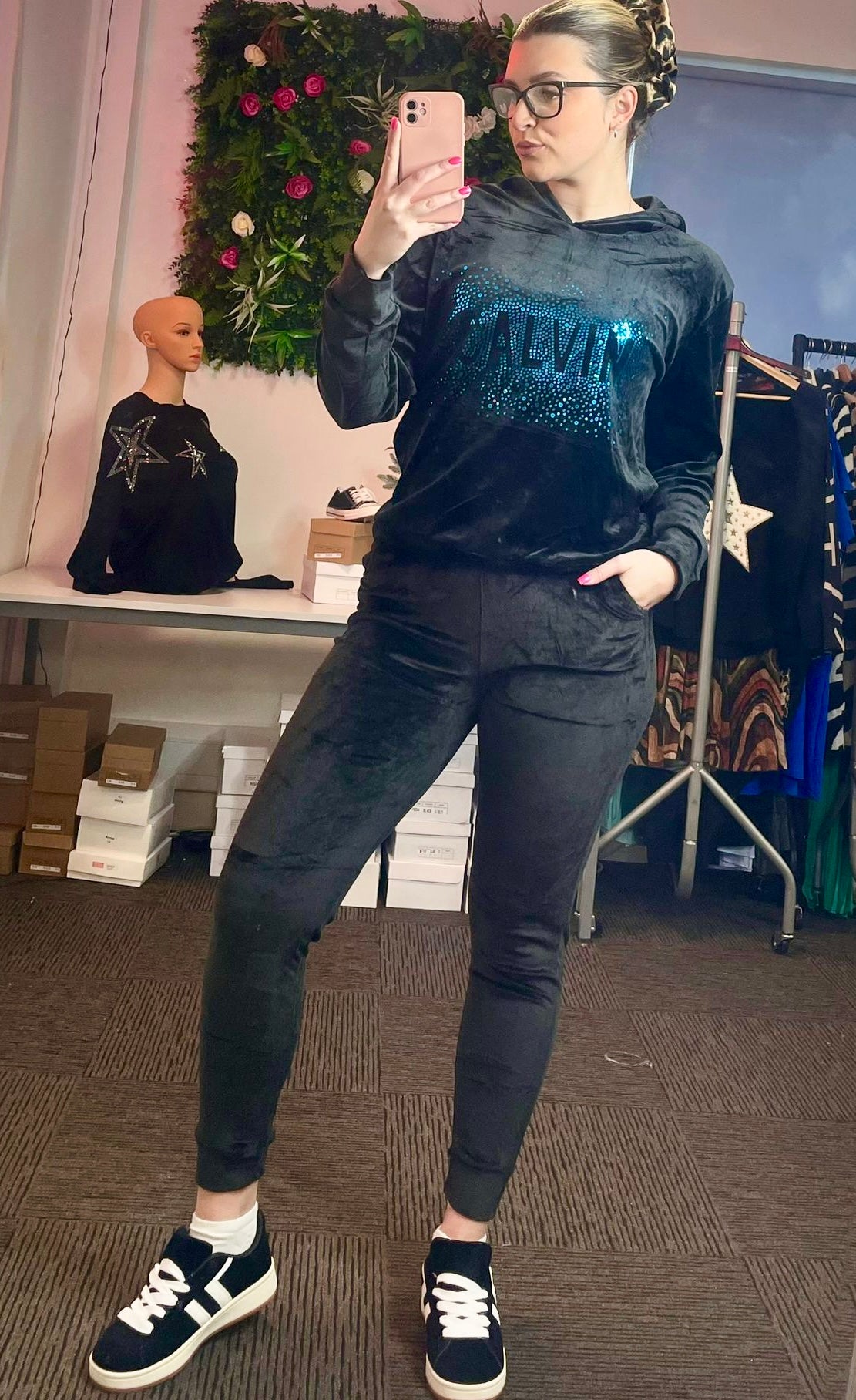 Women’s velvet tracksuit set