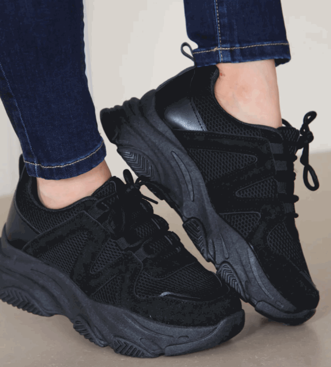  Sole Lace Up Trainers