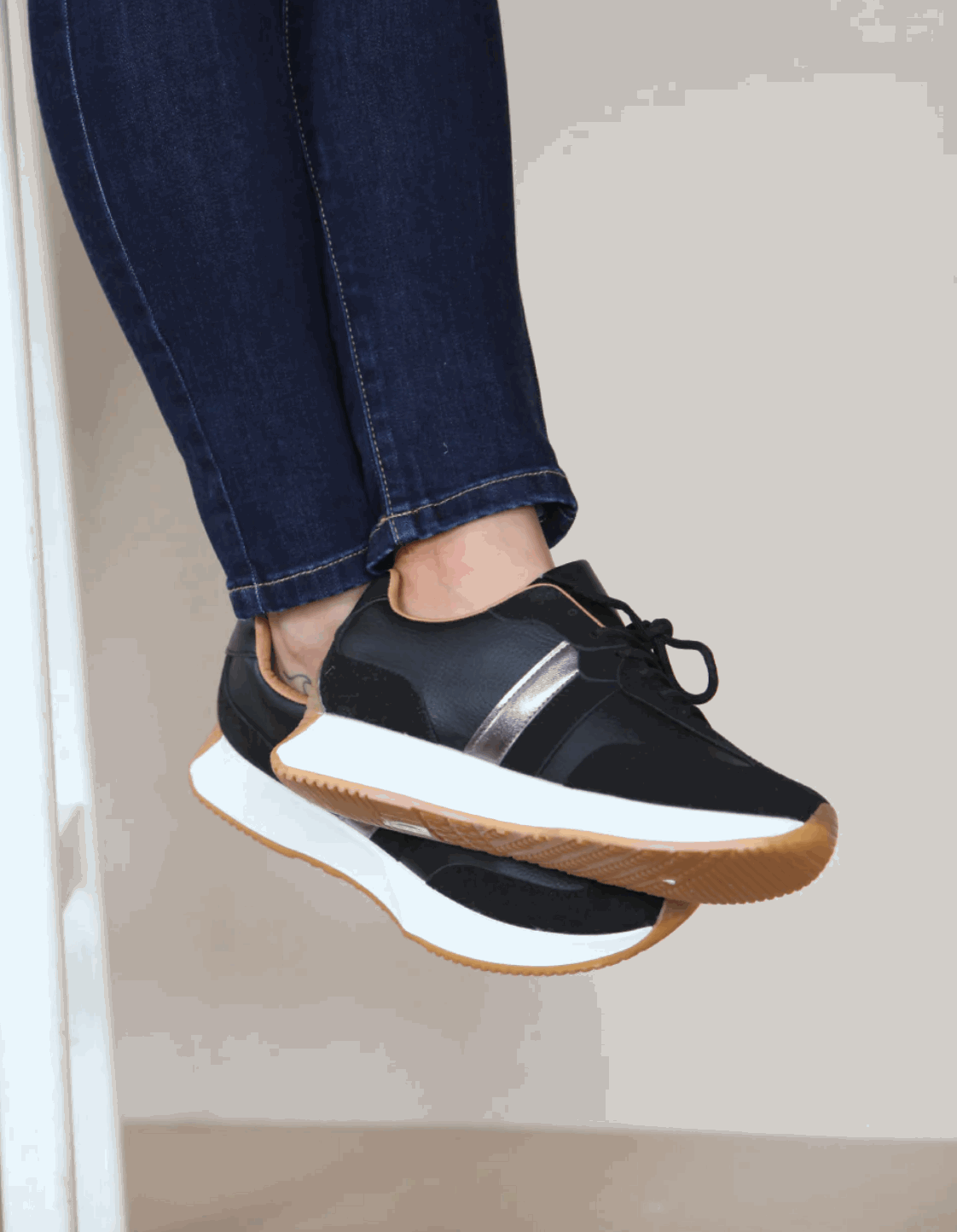 Stylish Lace Up Trainers